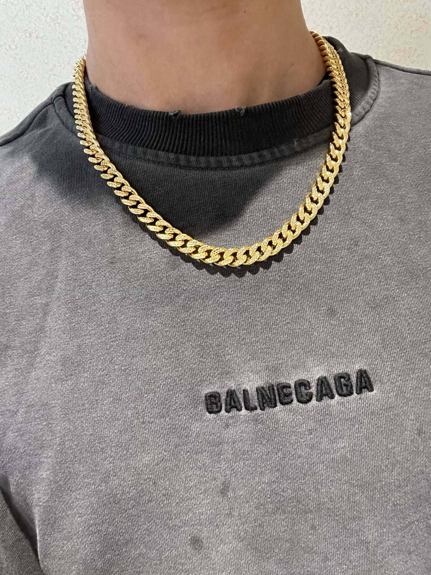 Balenciaga necklace-15