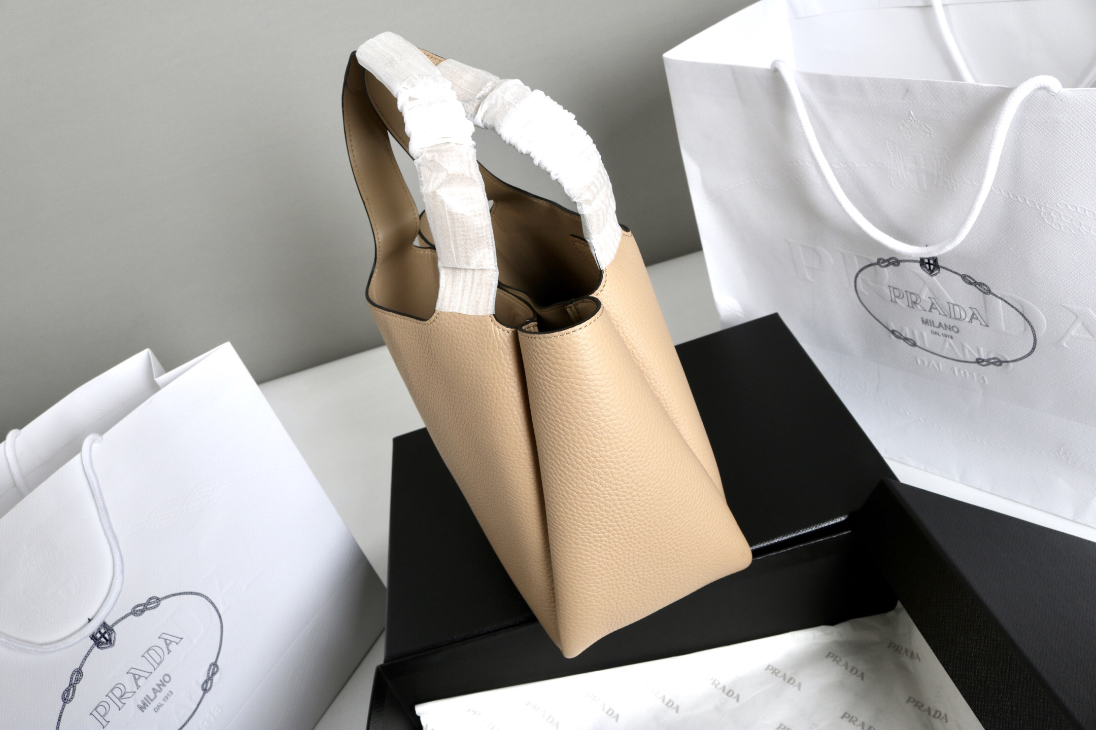 Prada Hot New Product-84