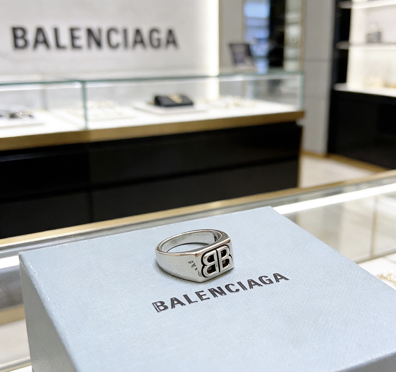 Balenciaga ring-2