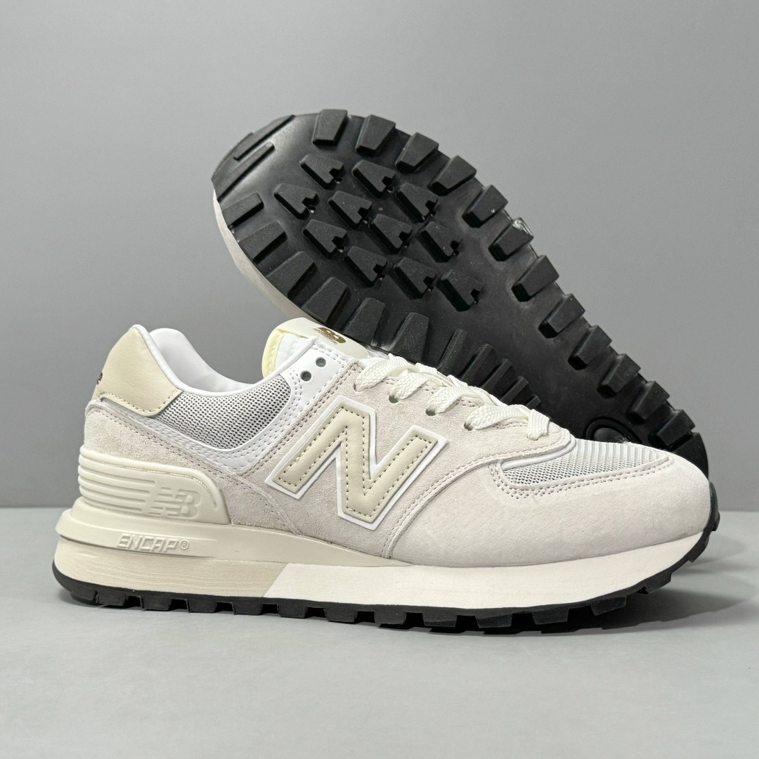 New Balance Sneakers-346