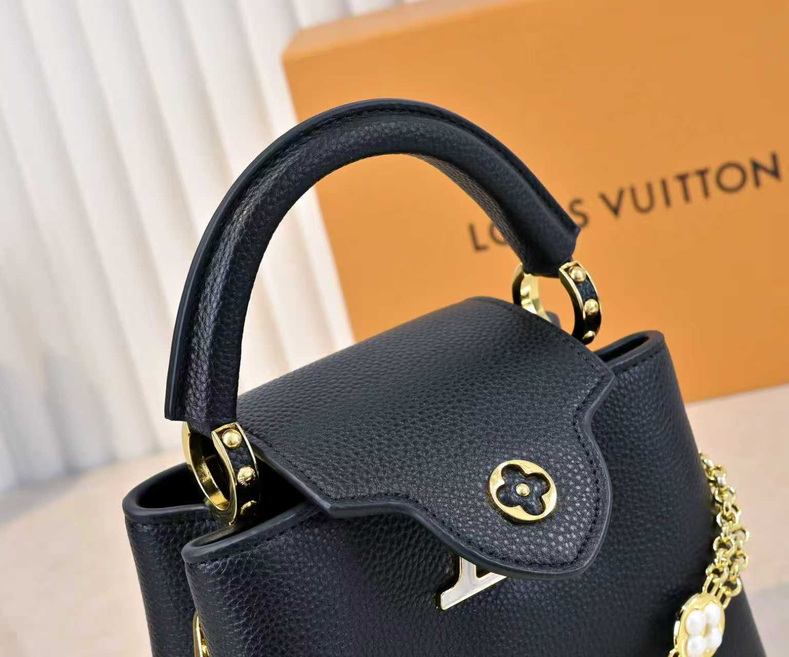 Louis Vuitton Hot New Product-144