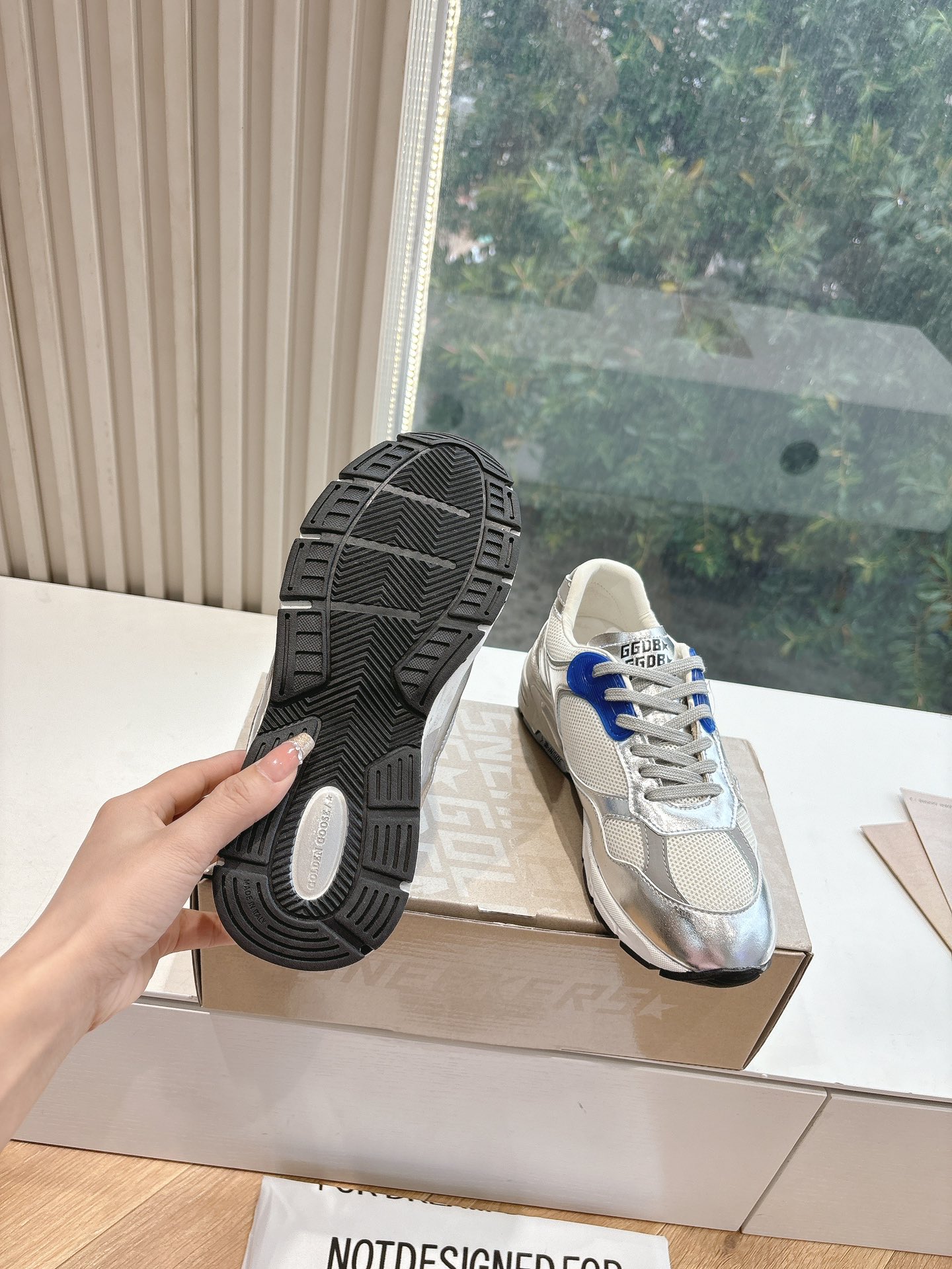 Golden Goose Sneakers-20