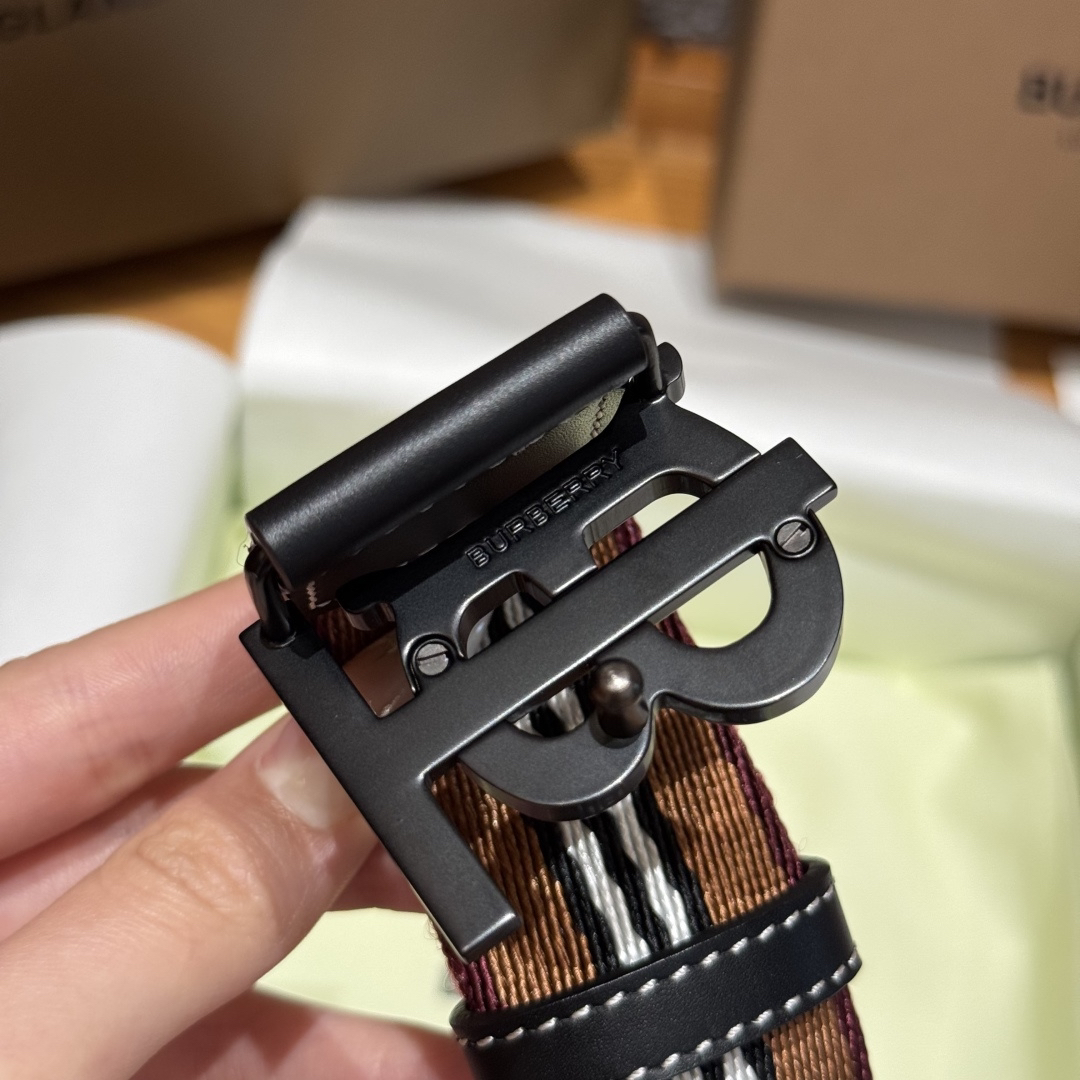 Burberry belt-47