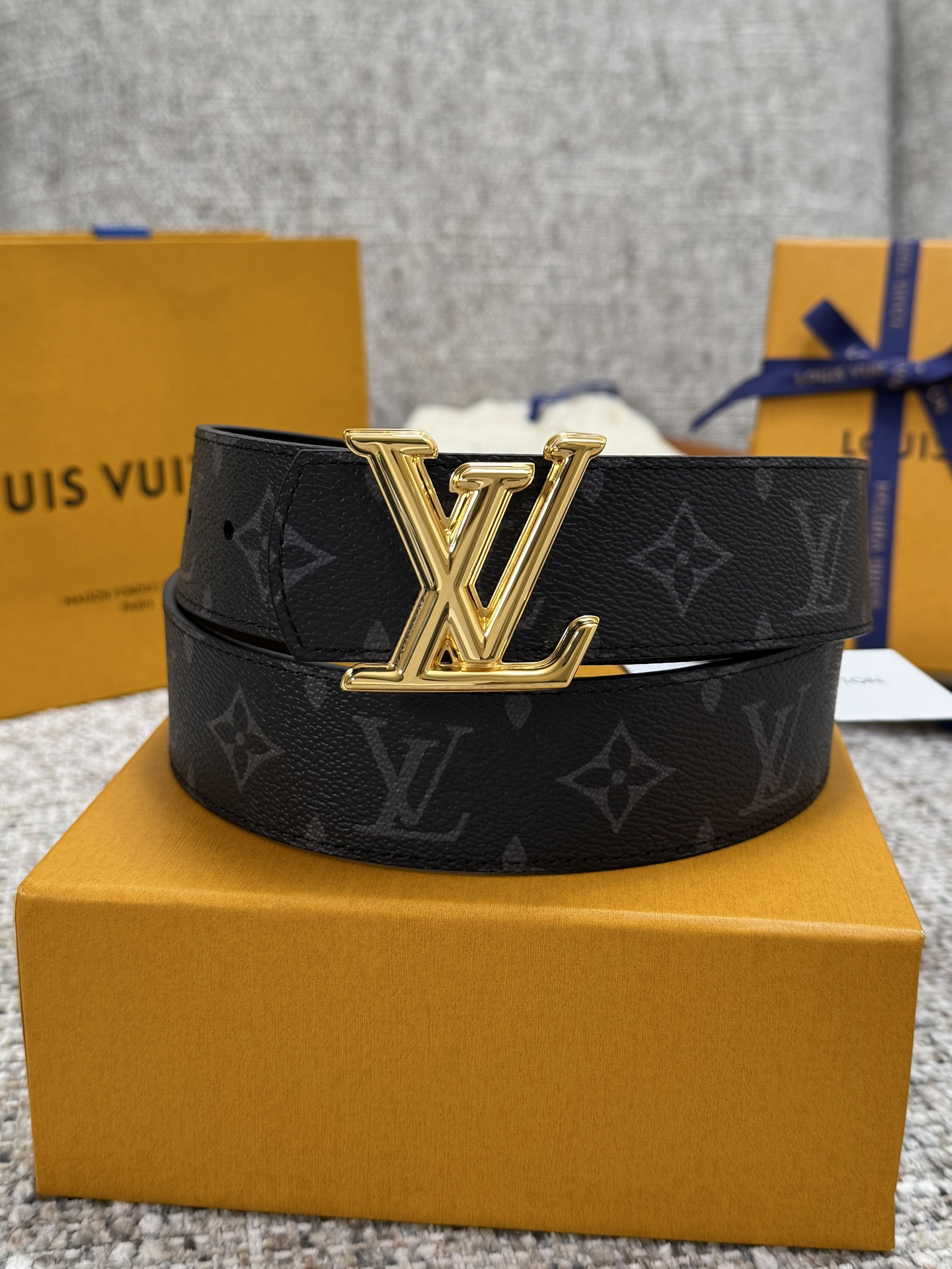 Lv belt-41