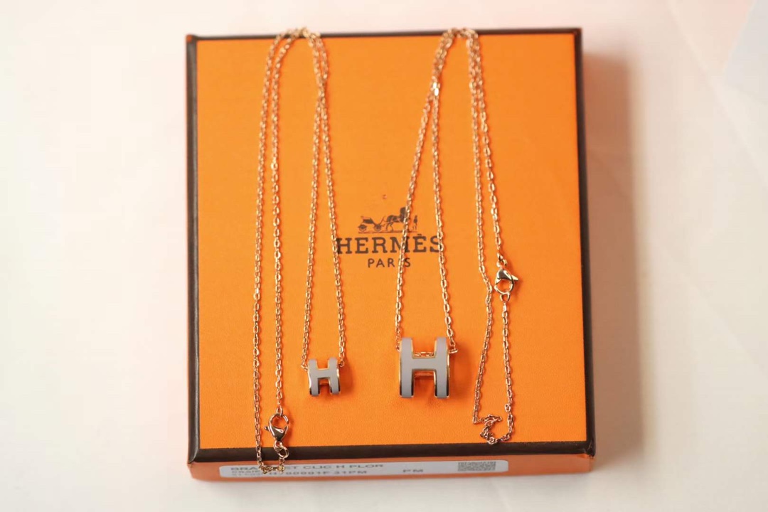 Hermes necklace-42