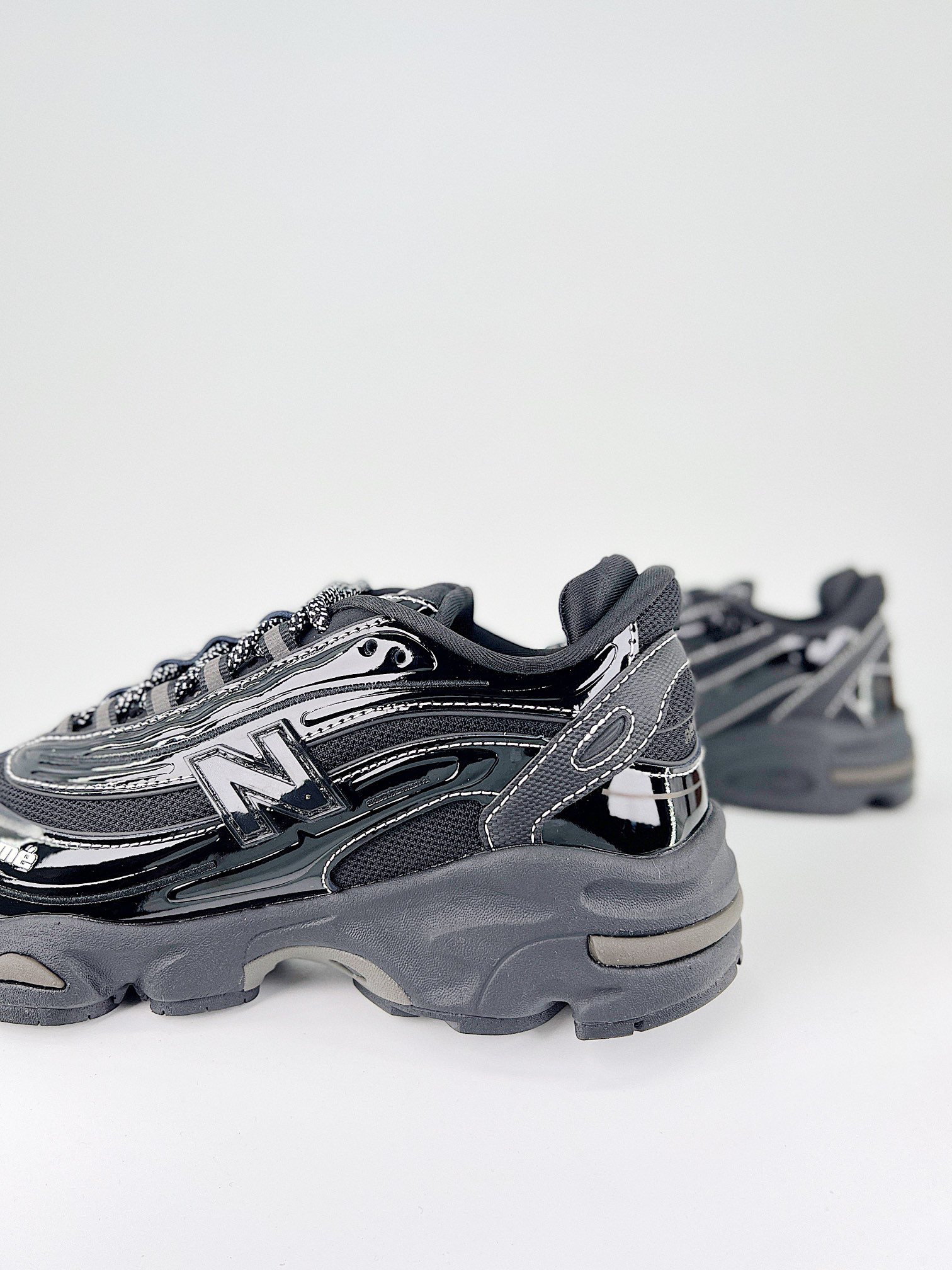 New Balance Sneakers-366