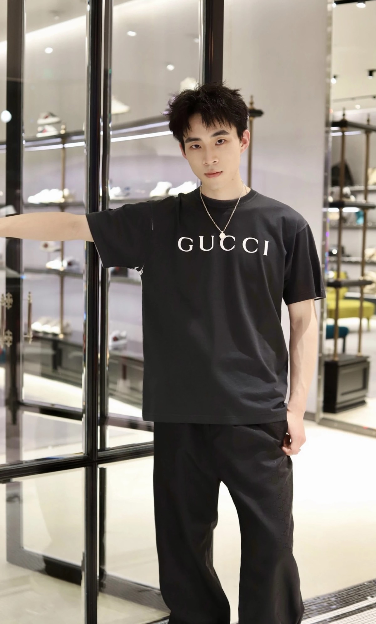 Gucci clothing-6
