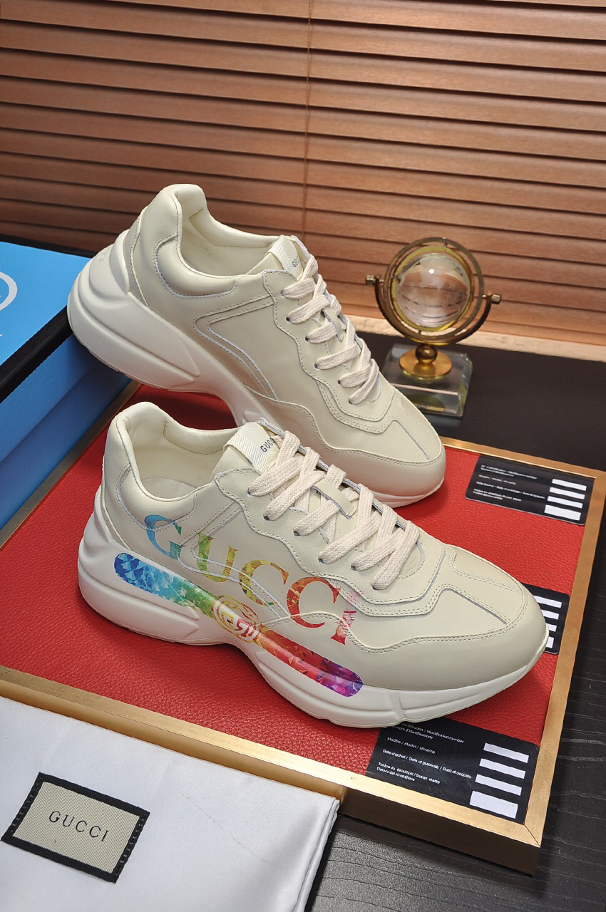 Gucci Sneakers-104