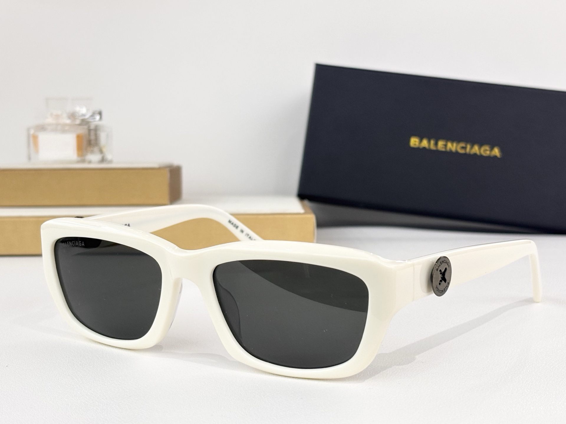 Balenciaga glasses-93