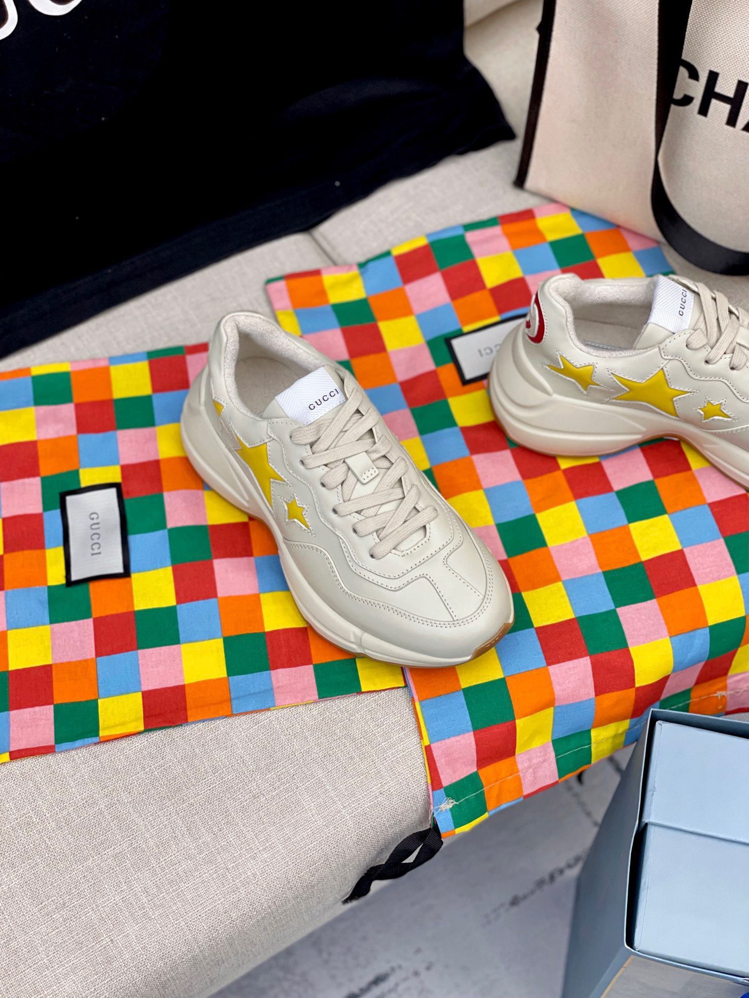Gucci Sneakers-202
