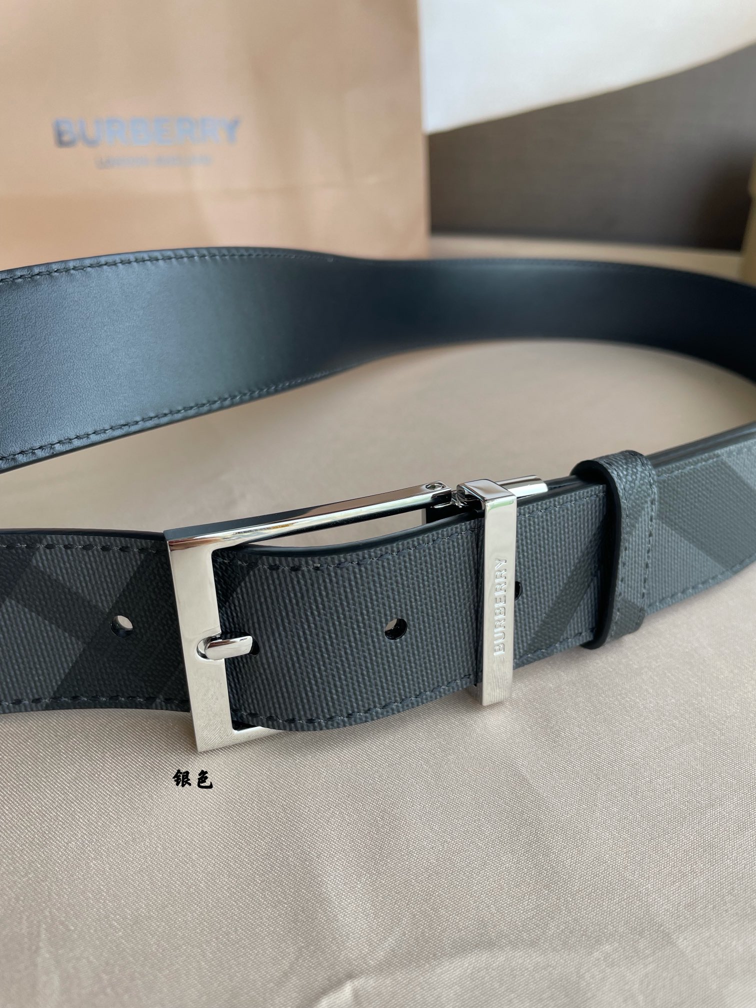 Burberry belt-125