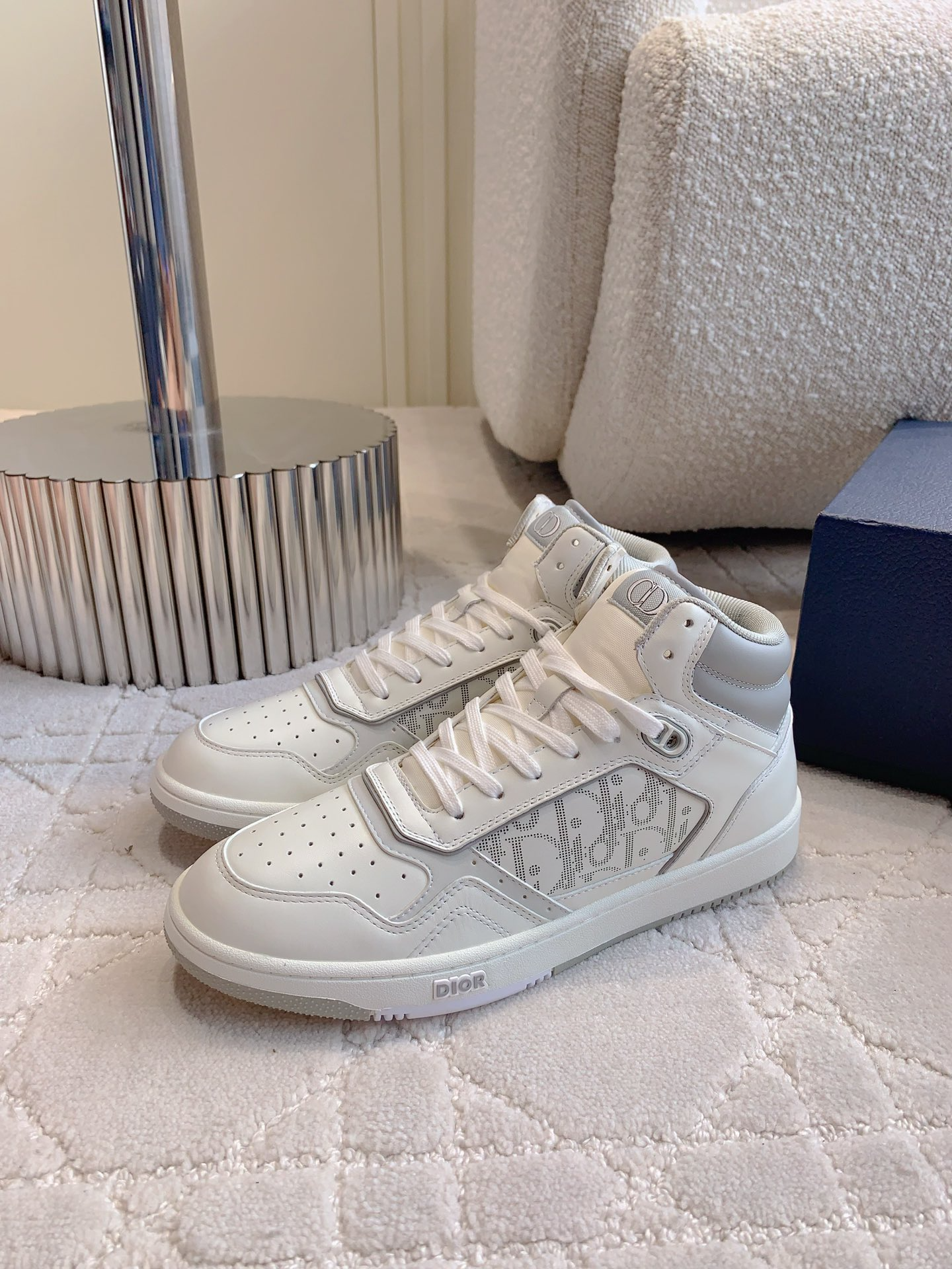 Dior Sneakers-125