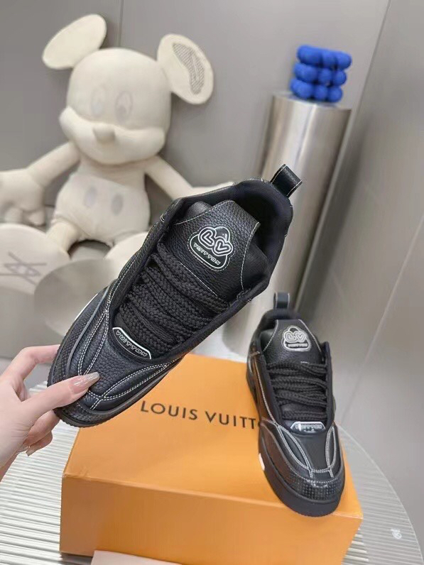 Lv Sneakers-46