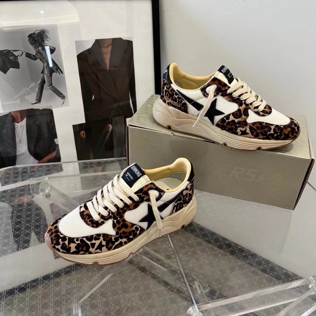 Golden Goose Sneakers-98