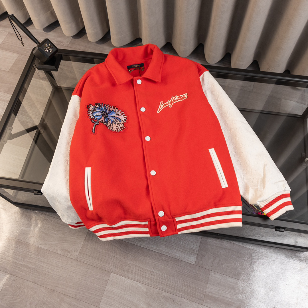 LV Clothing-310