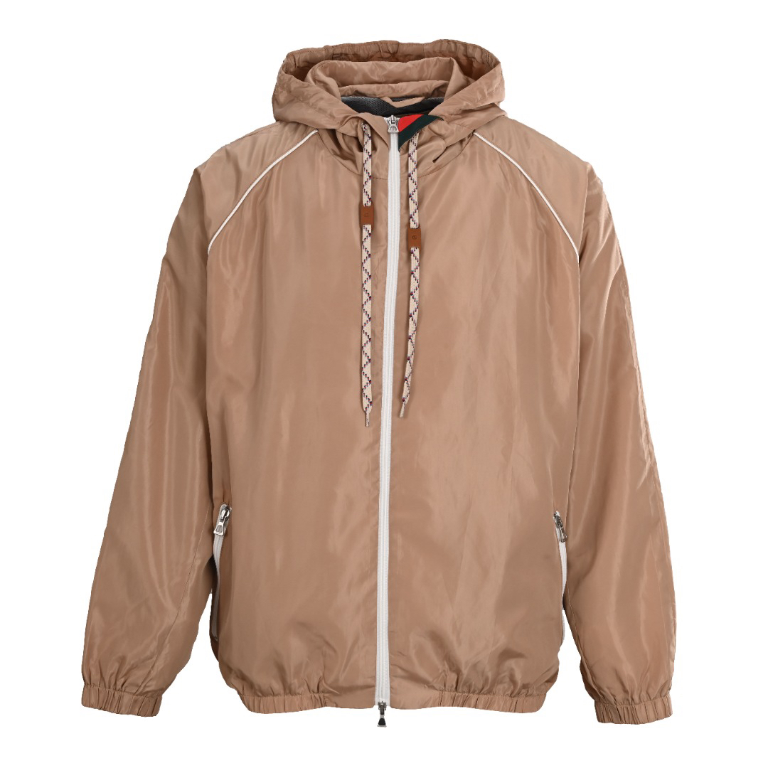 Gucci Clothing-135