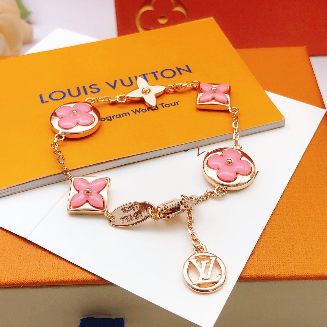 LV Bracelet-18