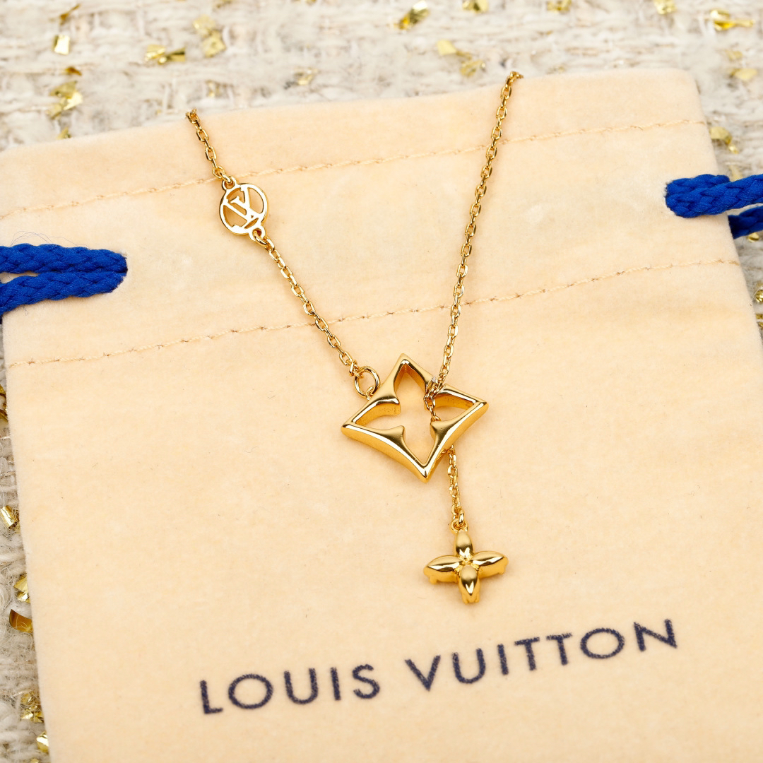 LV necklace-32