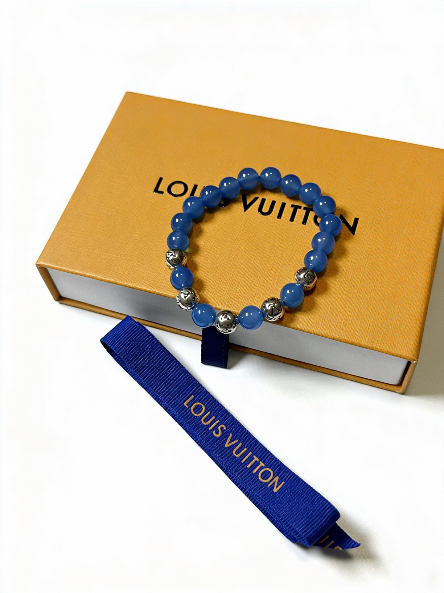 LV Bracelet-39
