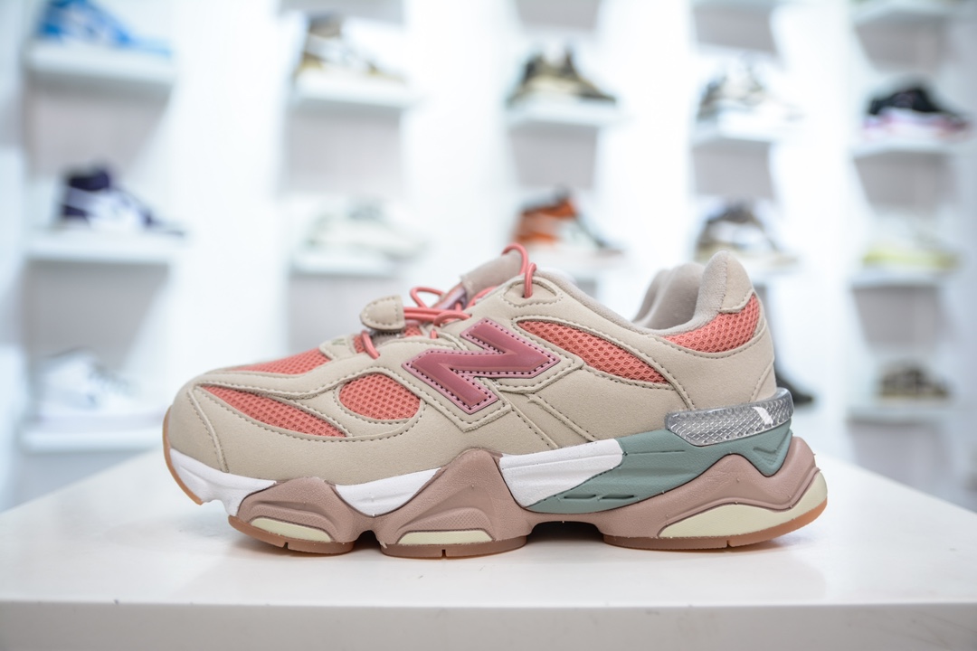 New Balance Sneakers-156