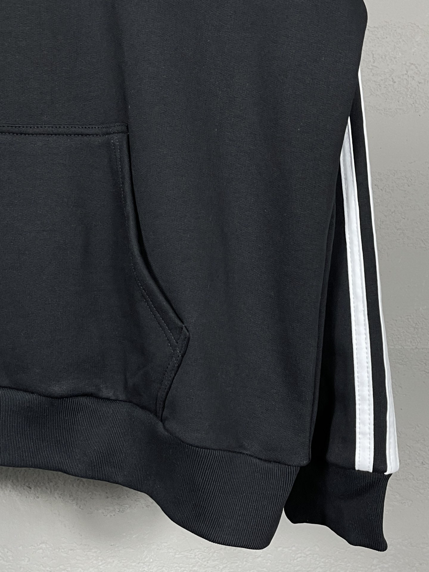 Balenciaga clothing-246