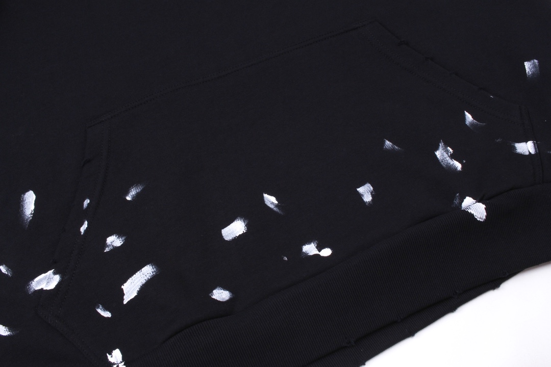 Balenciaga clothing-173