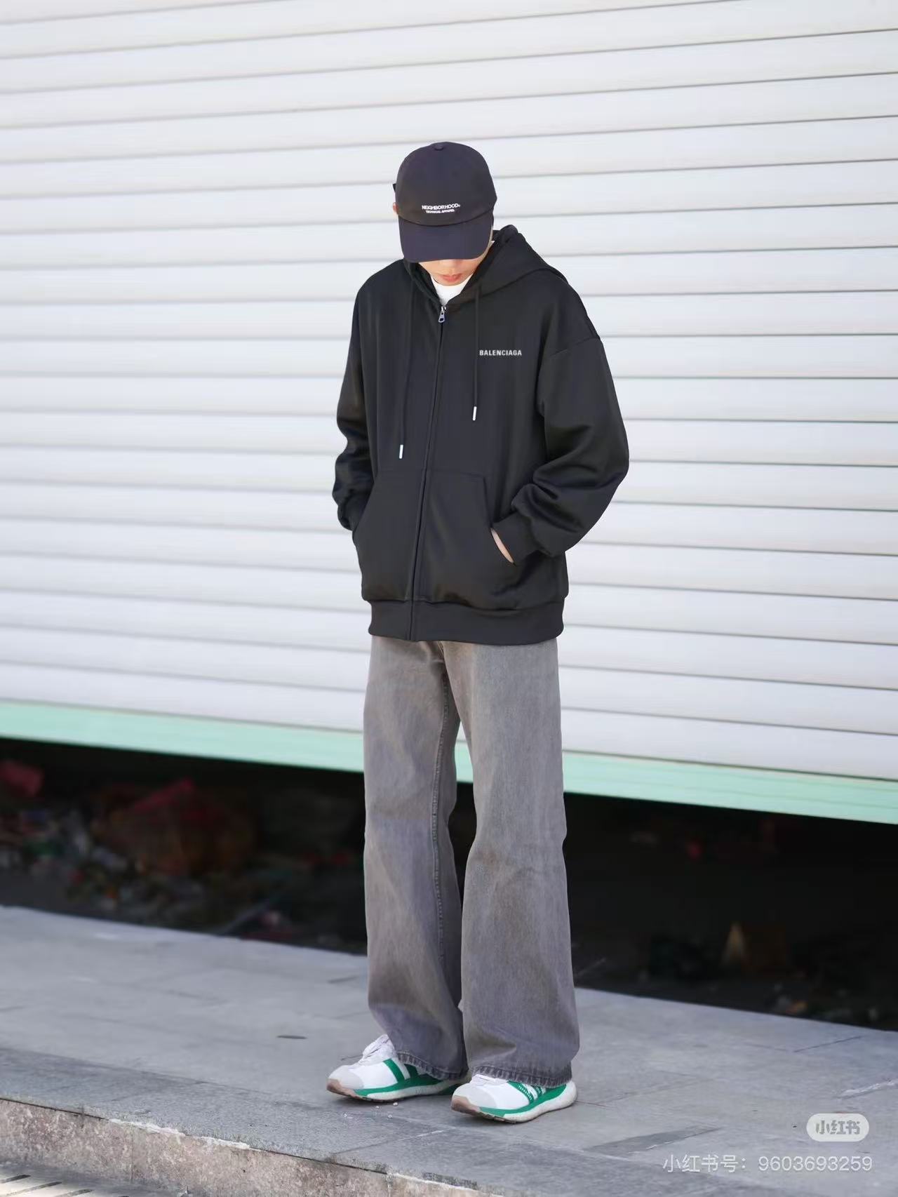 Balenciaga Clothing-316