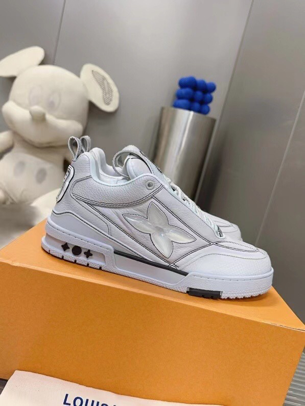 Lv Sneakers-48
