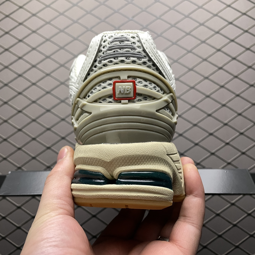 New Balance Sneakers-69