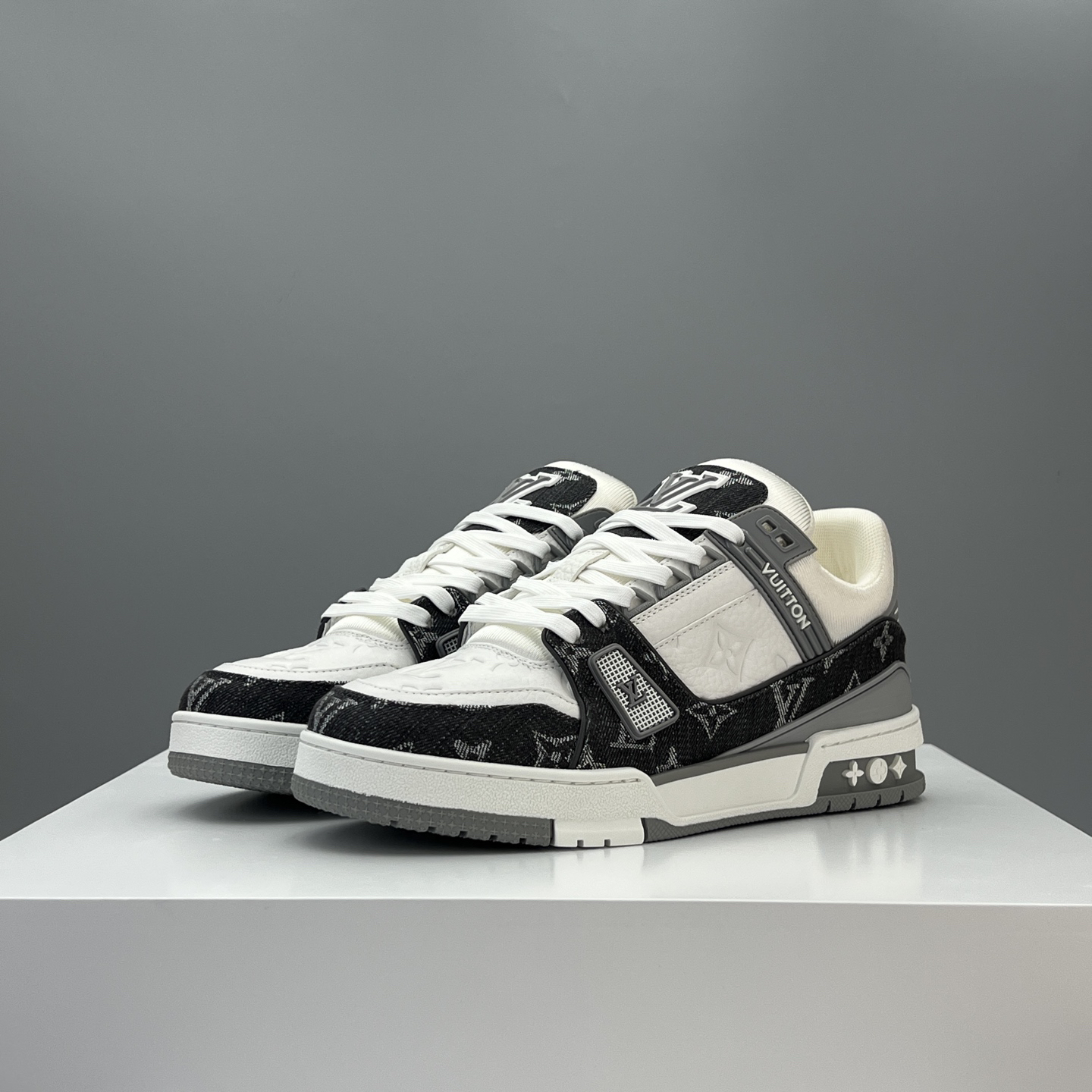 Lv Sneakers-138