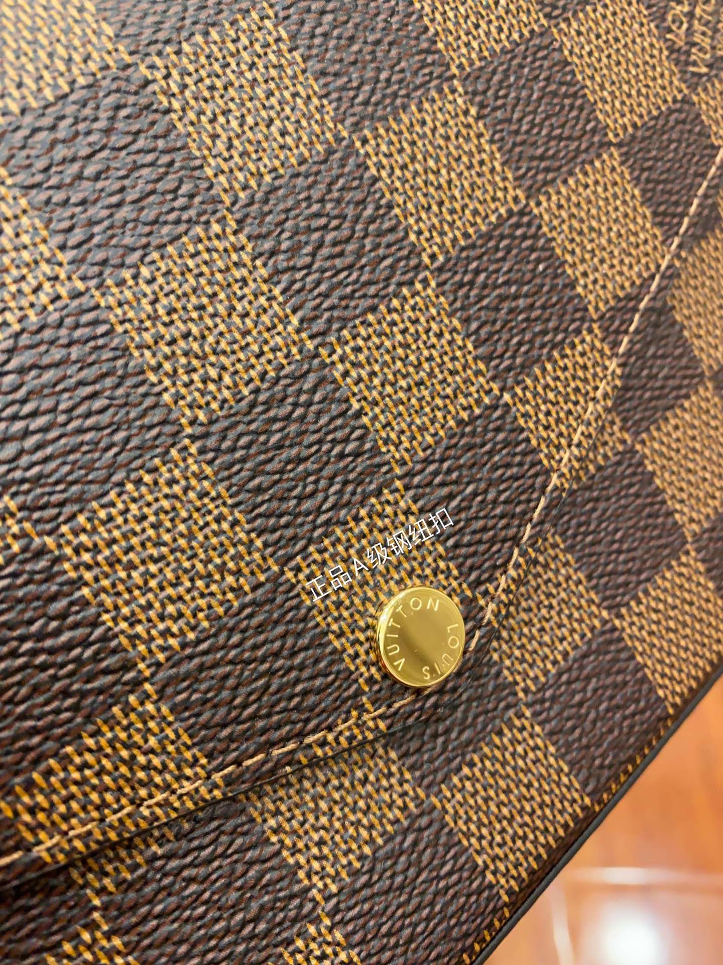Louis Vuitton Hot New Product-81