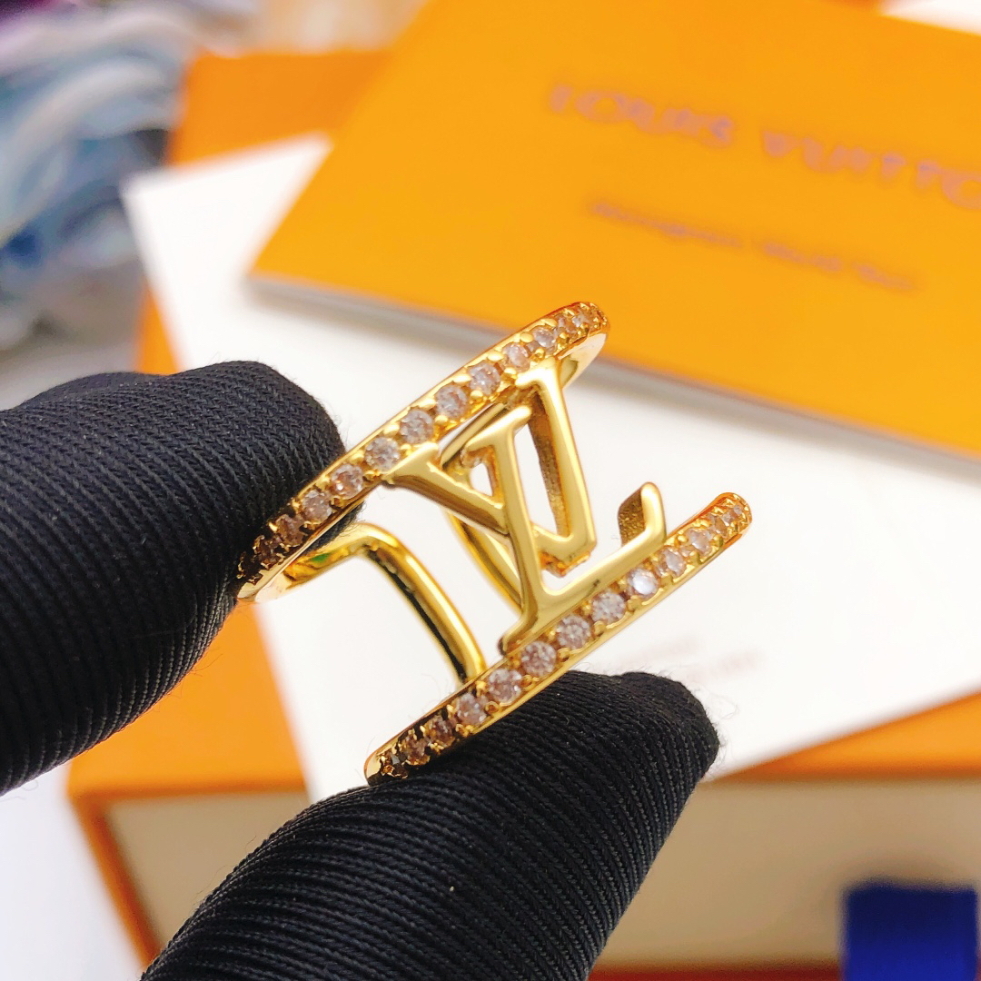 LV ring-22