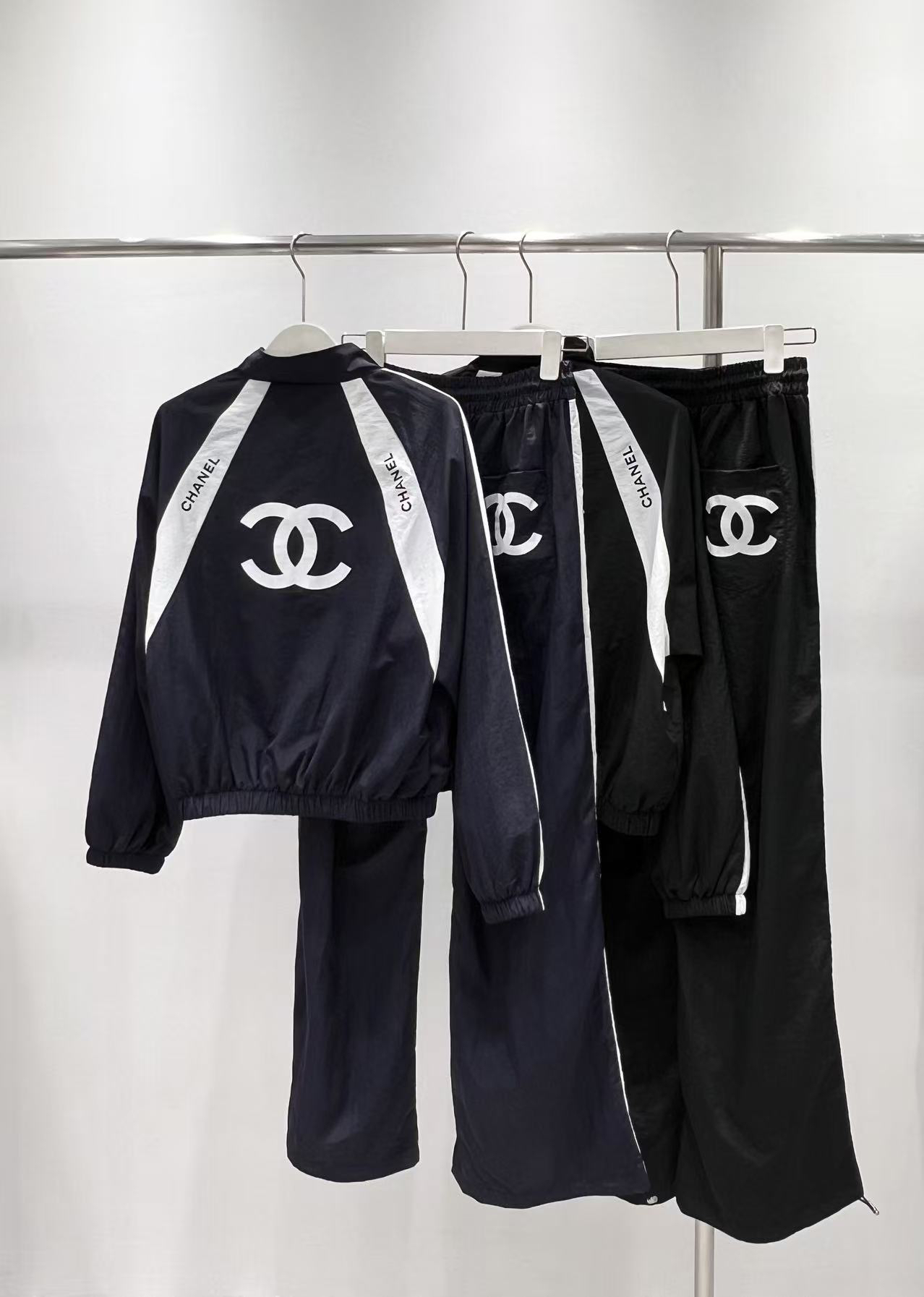 Chanel Clothing-58