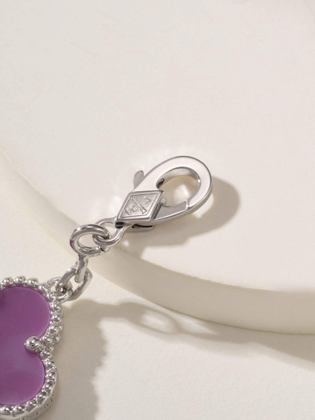 Van Cleef & Arpels Bracelet-81