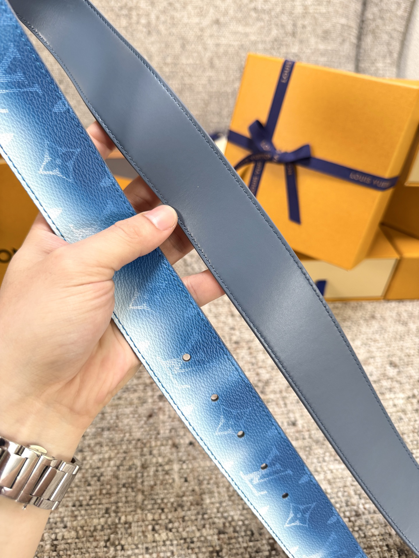 Lv belt-107