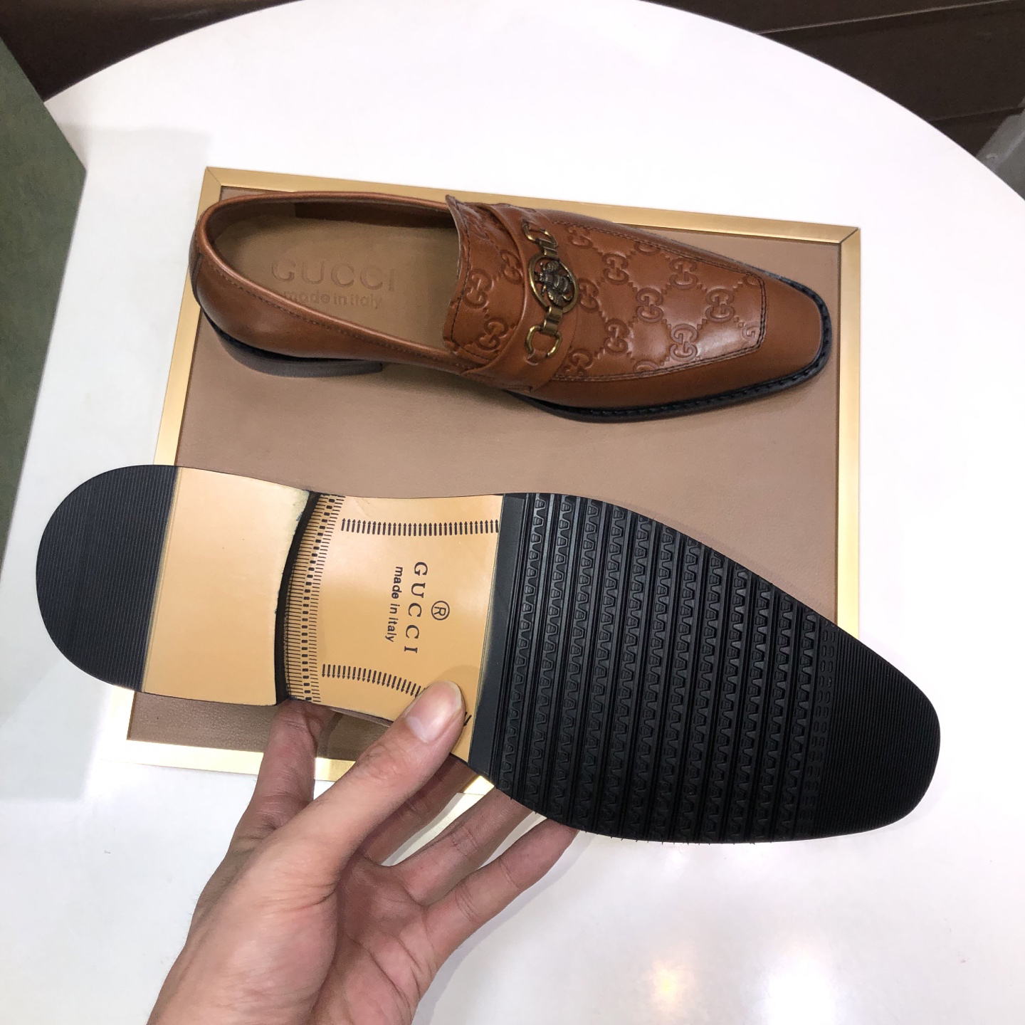 Gucci Sneakers-174