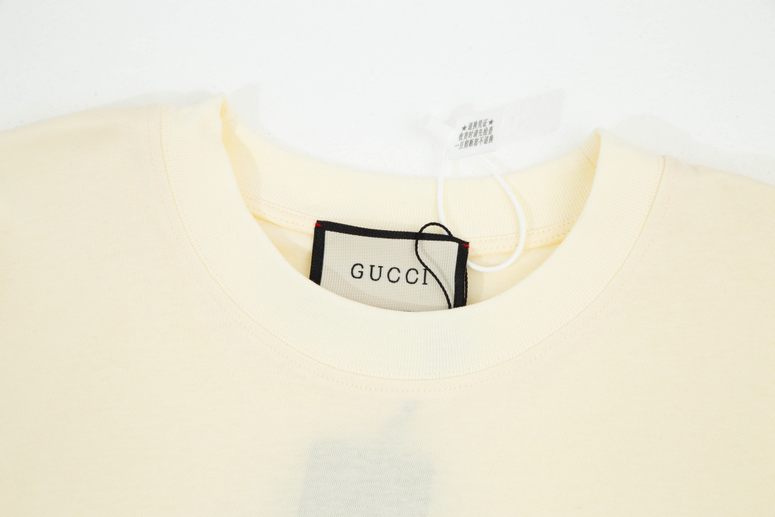 Gucci clothing-61