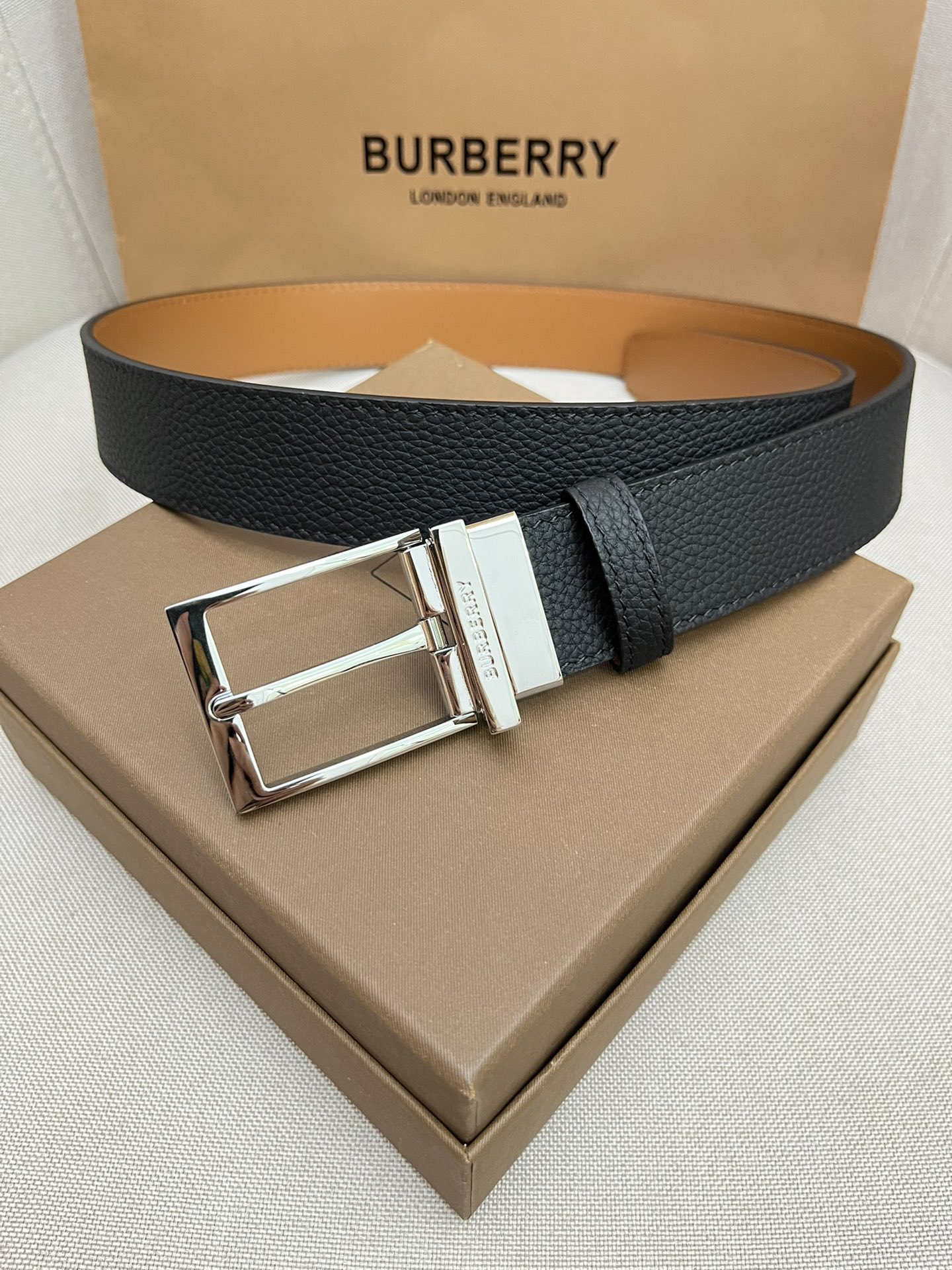 Burberry belt-91