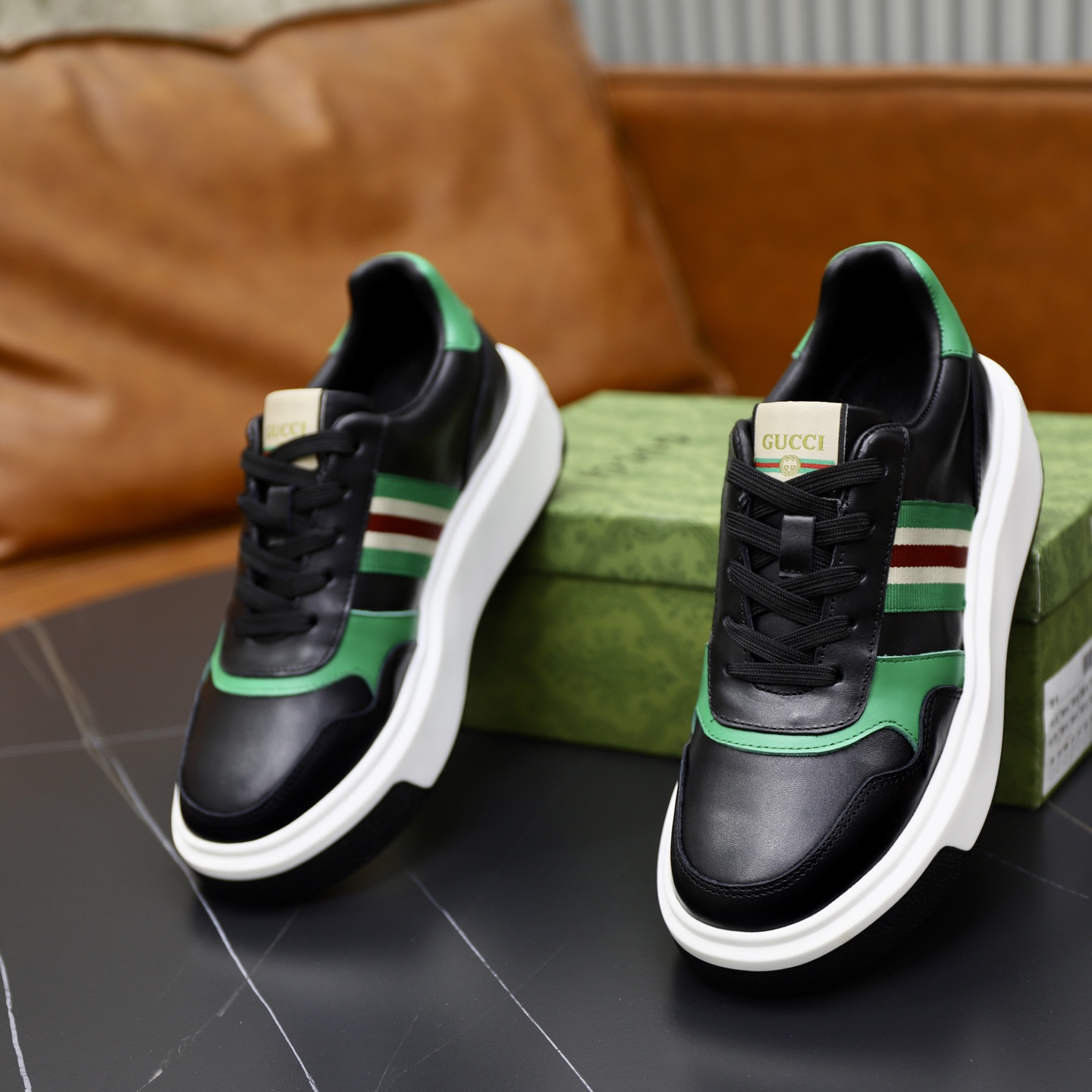 Gucci Sneakers-130