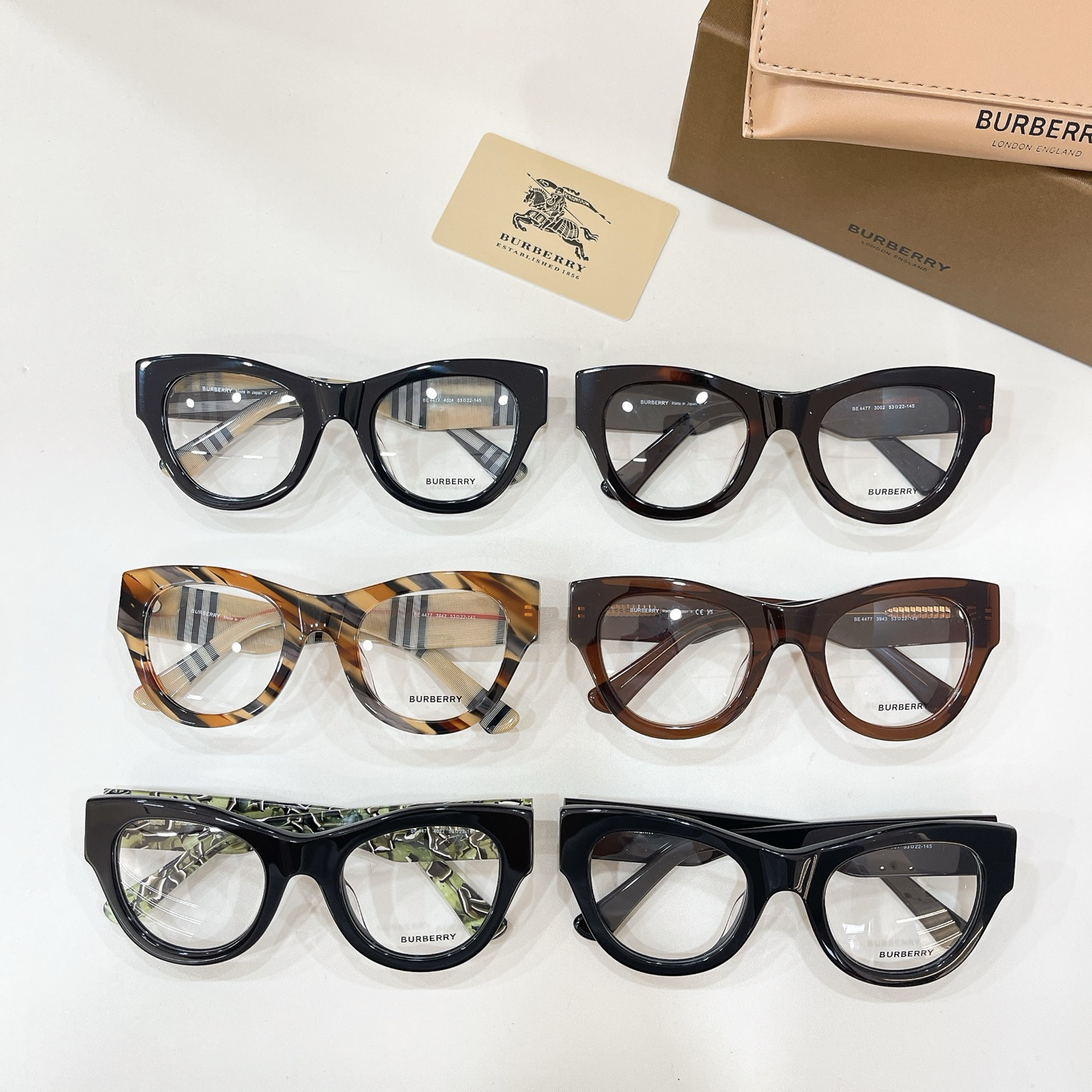 Burberry glasses-15