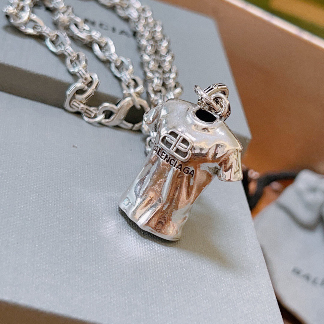Balenciaga necklace-25
