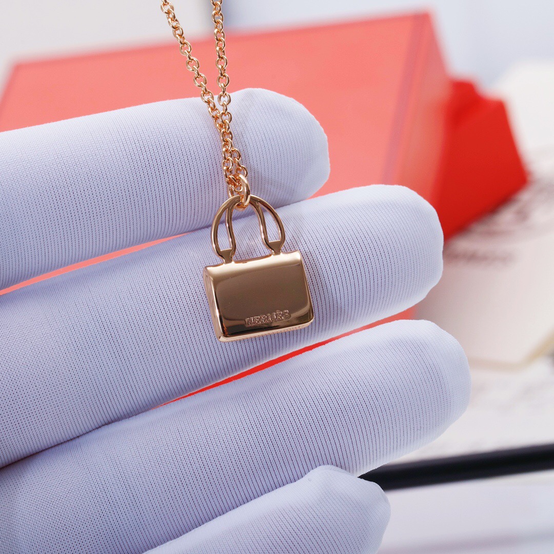 Hermes necklace-30