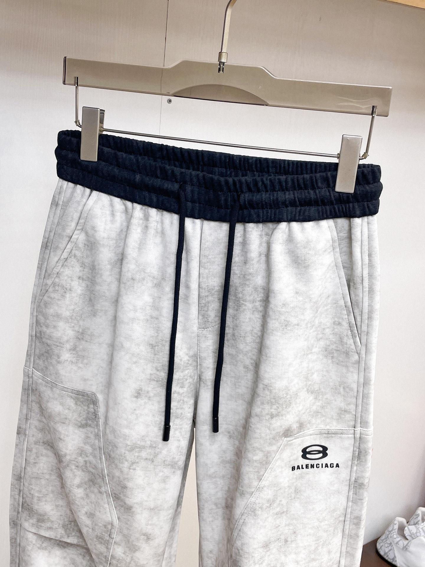 Balenciaga clothing-198