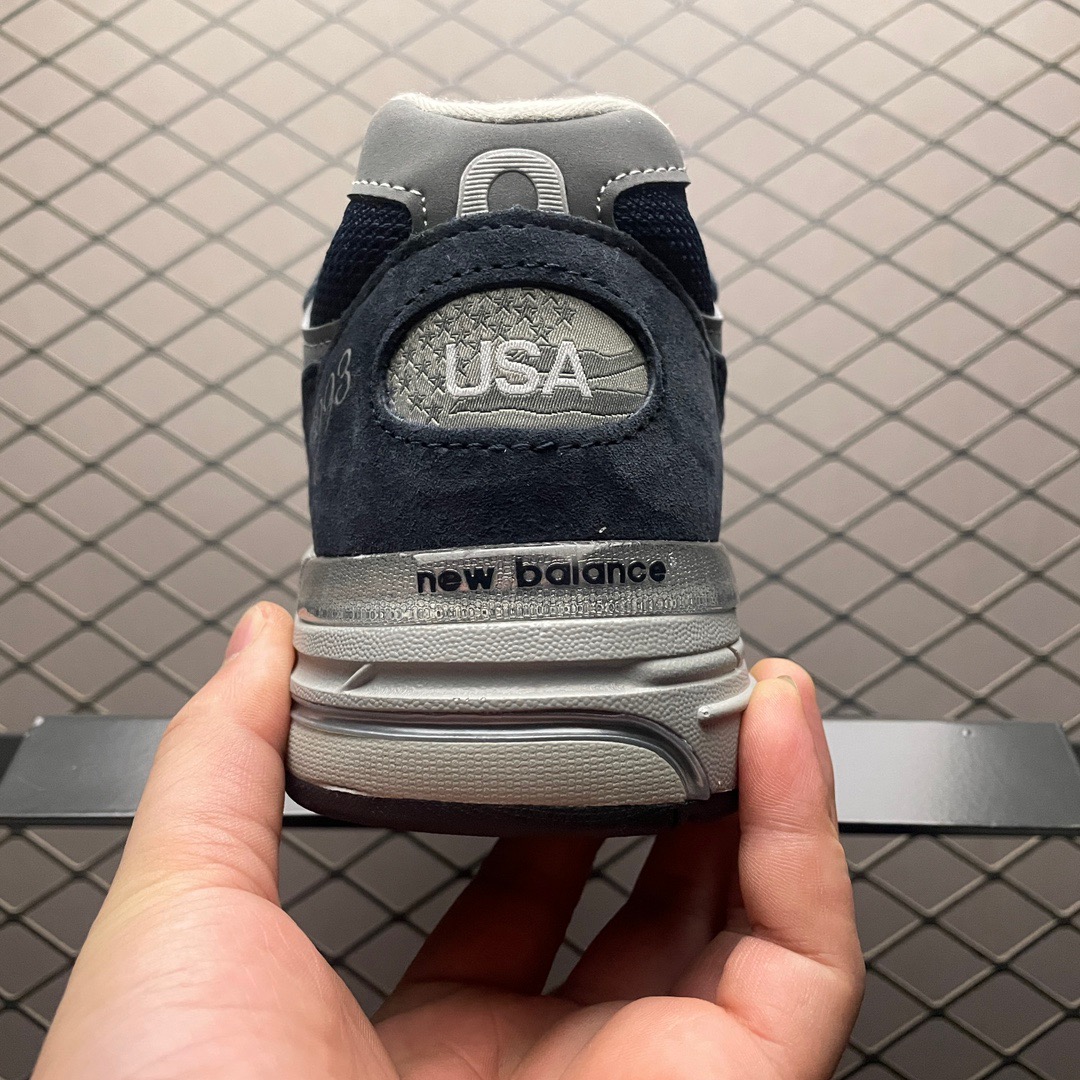 New Balance Sneakers-46