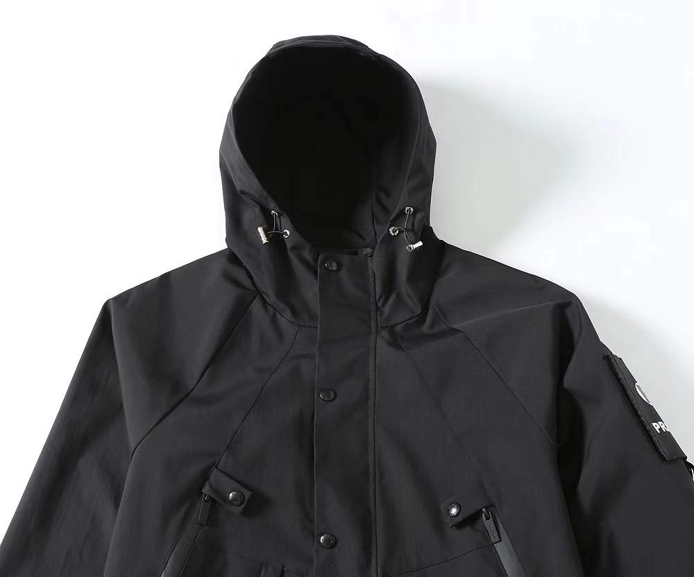 Prada Clothing-315