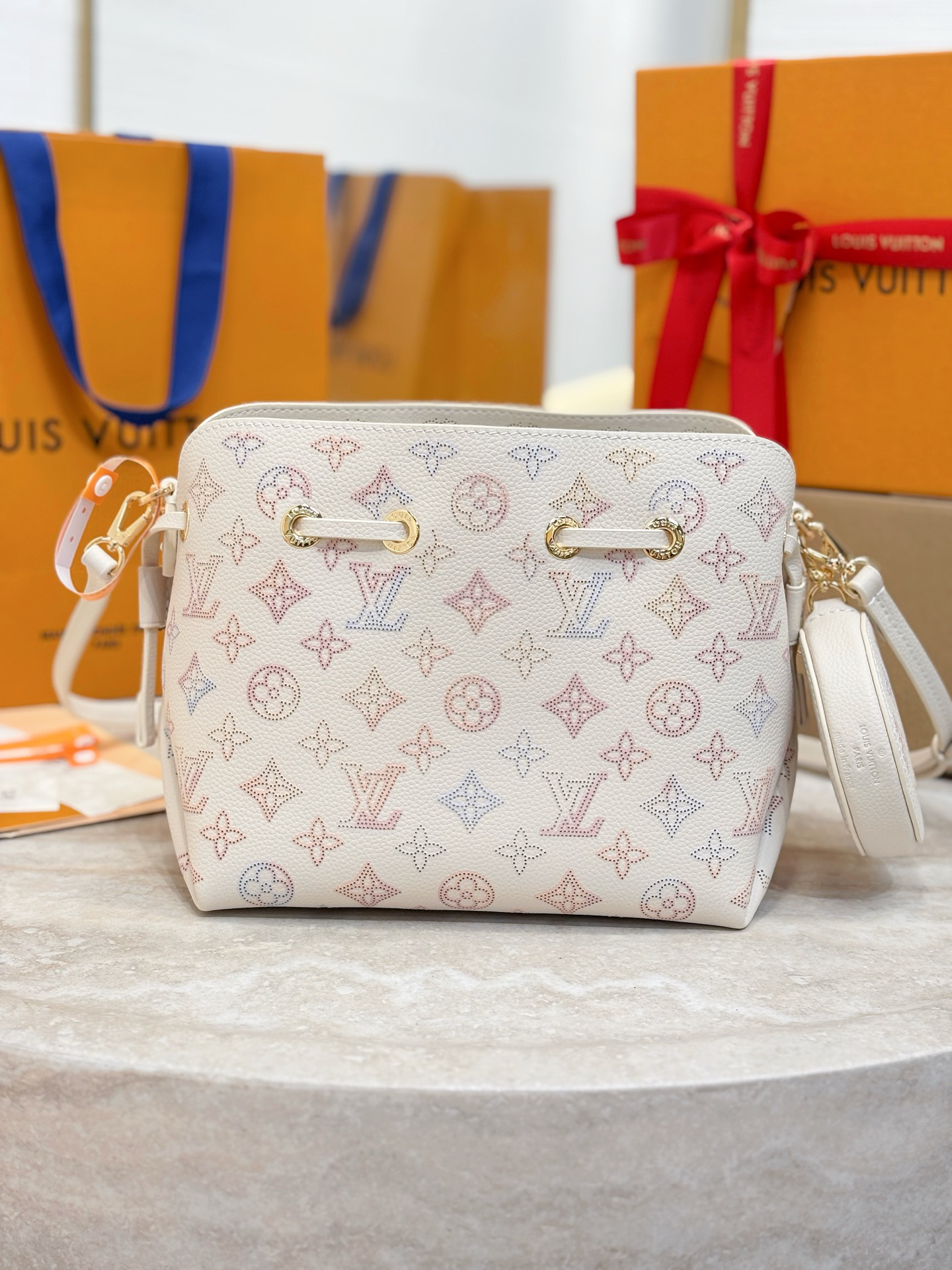 Louis Vuitton Hot New Product-178