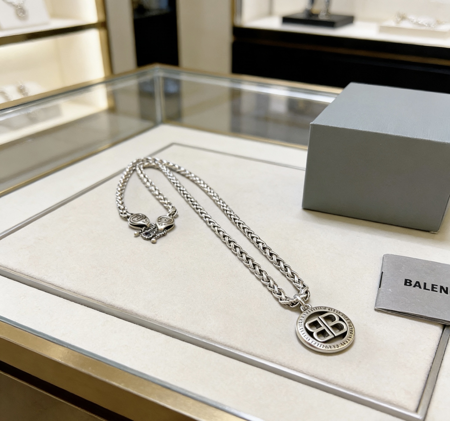 Balenciaga necklace-46