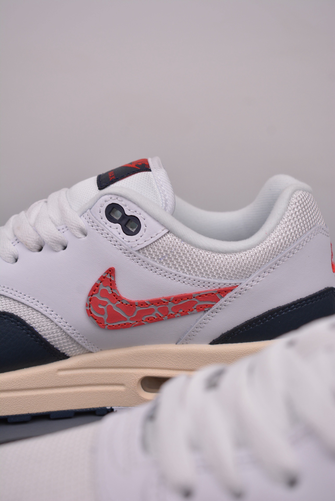 Nike Sneakers-199