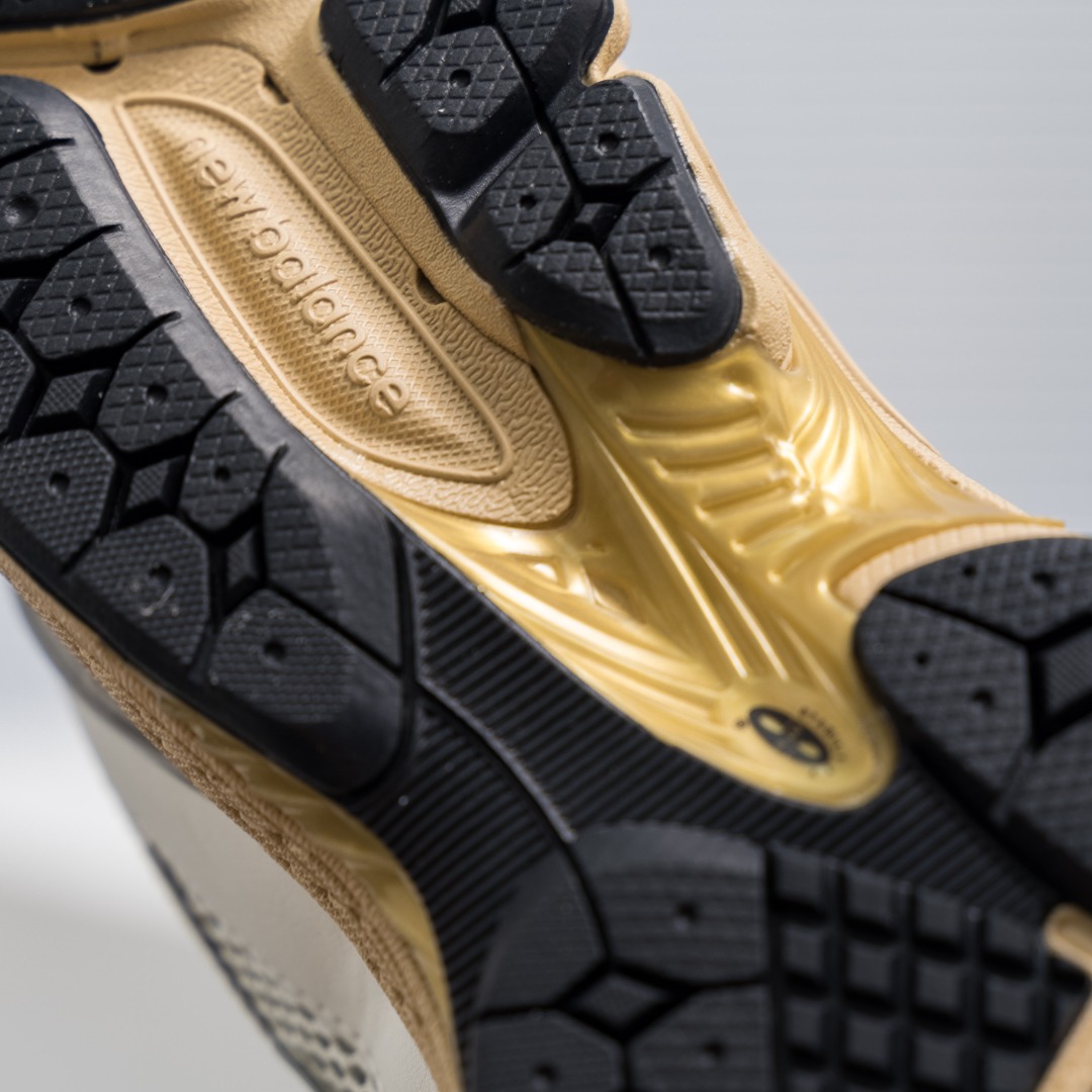 New Balance Sneakers-349