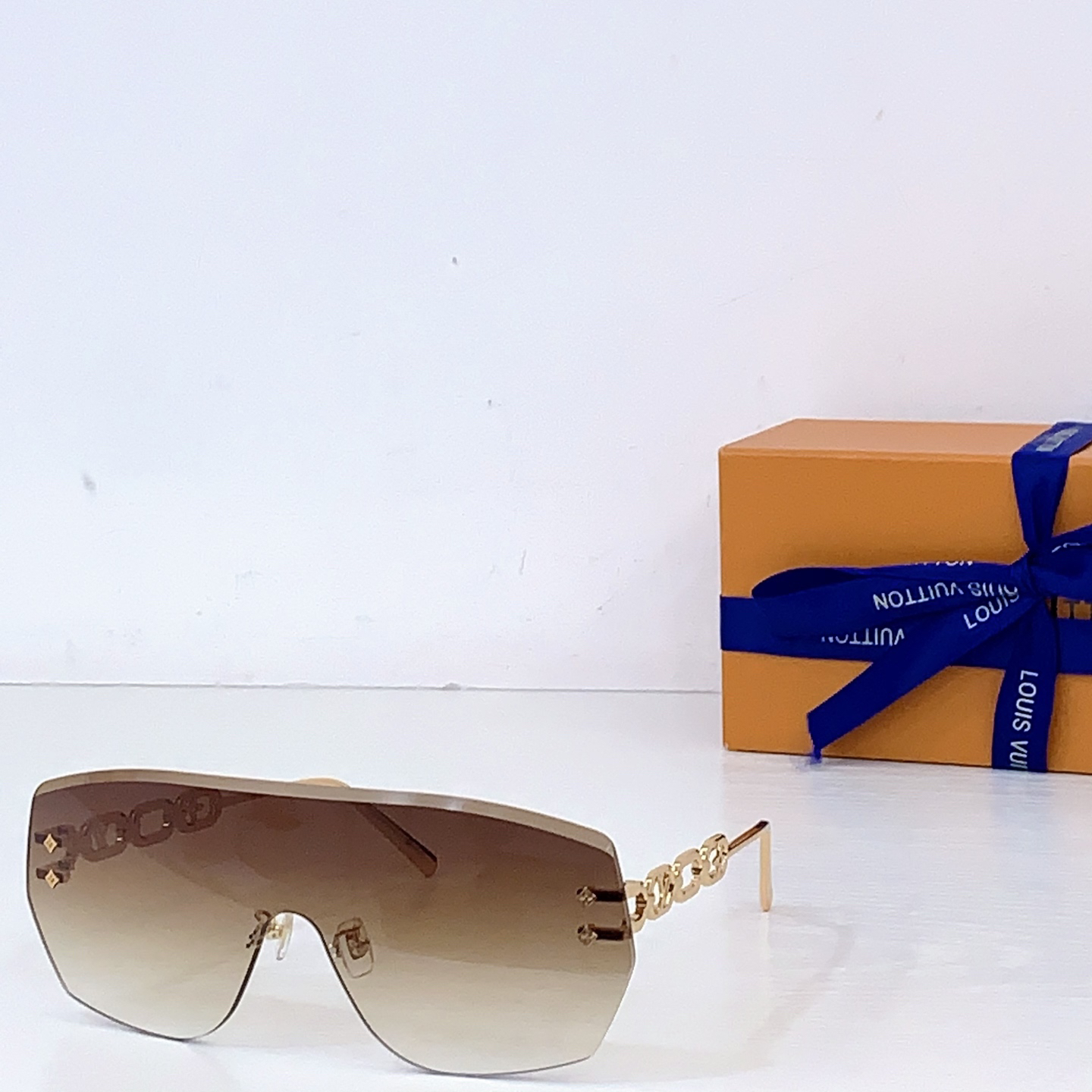 LV glasses-46